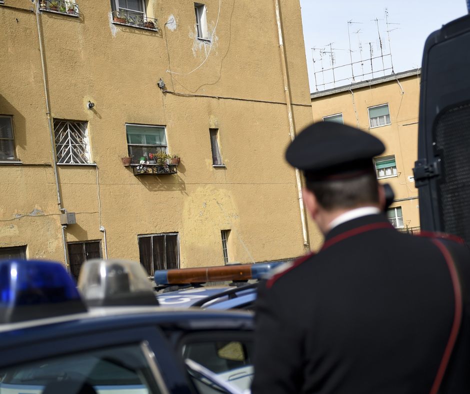 Minacce alla ex incinta, 37enne ai domiciliari a Casalgrande