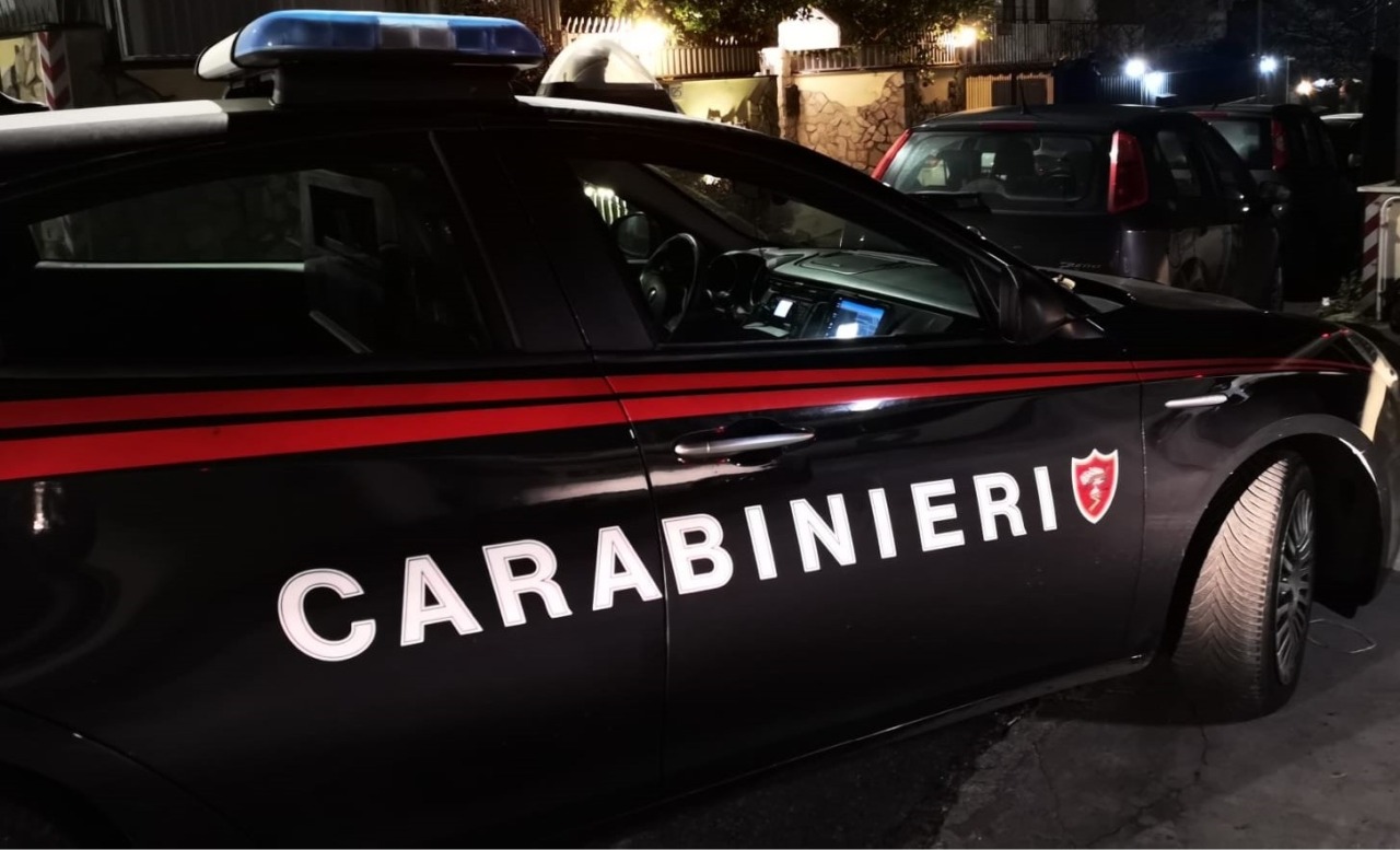 A Reggio Emilia 18enne denunciato per resistenza ai carabinieri