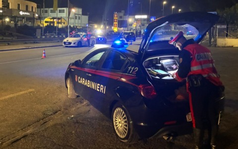 Arresti domiciliari per le violenze contro la compagna