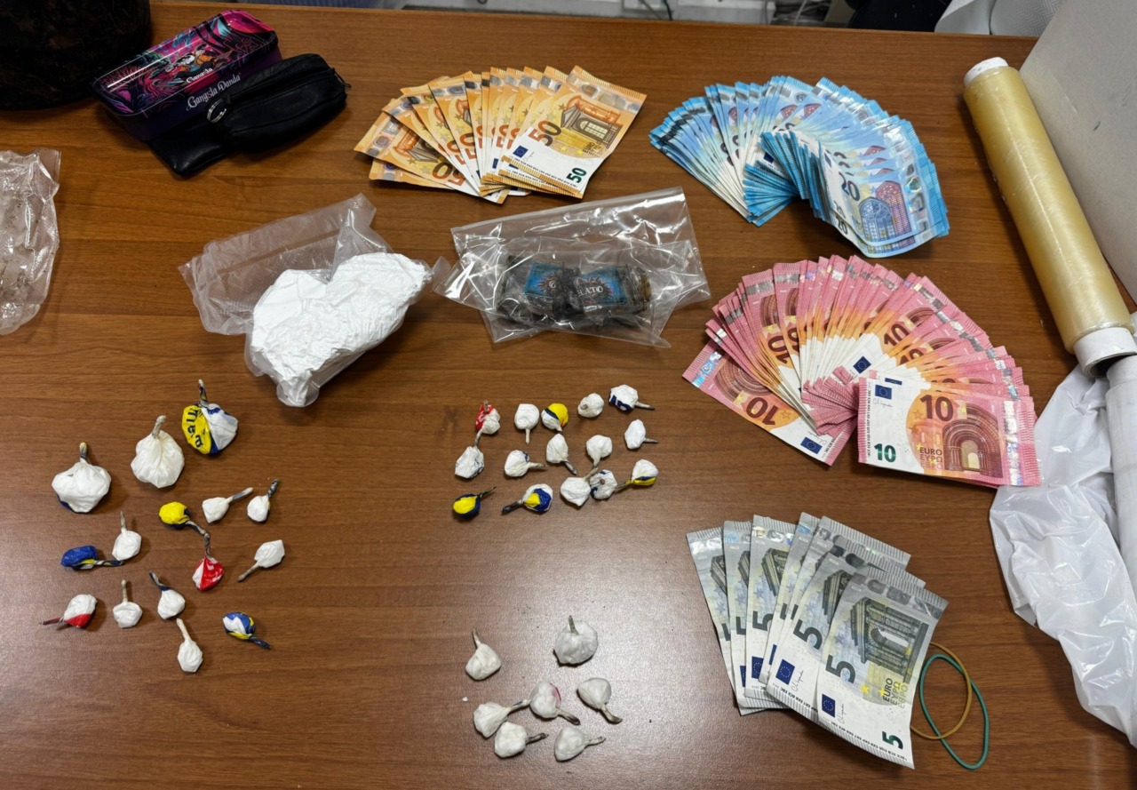 Arrestato alla stazione di Reggio Emilia: aveva droga negli slip