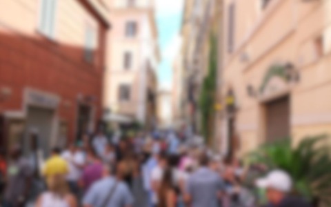 Tirol Fest, tre giorni tra sapori e gara di lancio