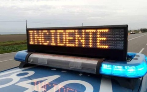 Grave operaio dopo una caduta da tre metri a Correggio
