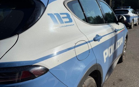 Denunciato a Casina per un permesso di soggiorno altrui