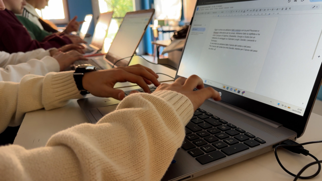Riaprono le prime scuole primarie con attività ludiche e sportive