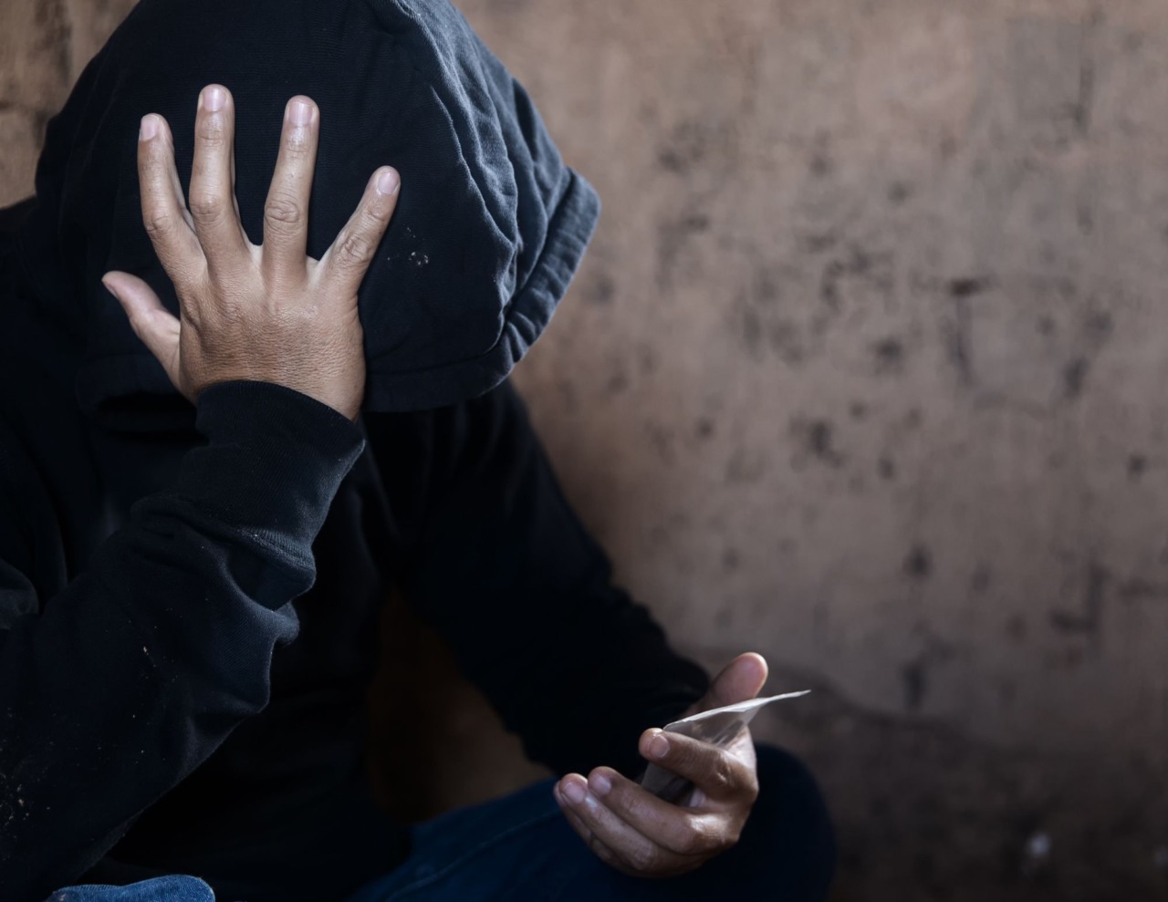 Fuga in scooter a Correggio: denunciato 18enne con hashish